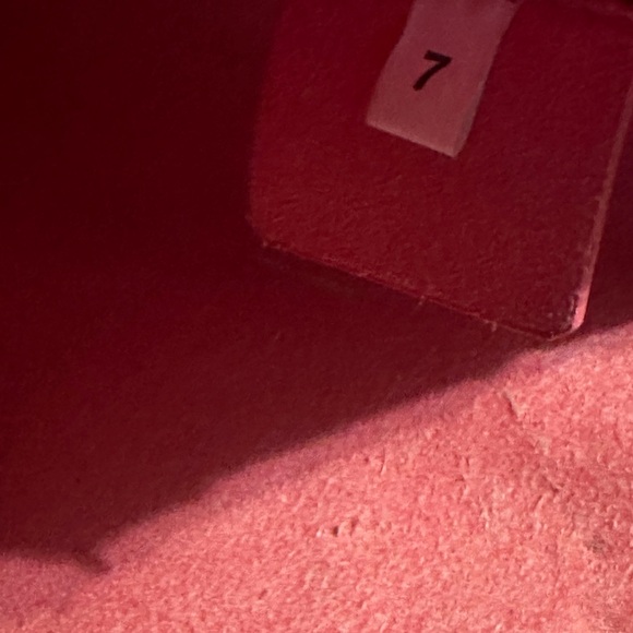 Prada Rare Vintage Leather Lazer Cut Tote with COA - Picture 6 of 17